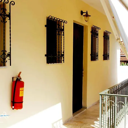 Akrogiali Hotel Restaurant Xiropigado Exterior photo